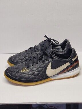 Nike Tiempo Legend 7 Pro Men’s Black & Cream Indoor Soccer Sneakers